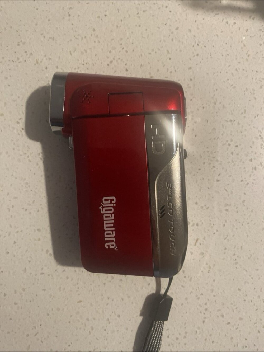 Gigaware 3” LCD Touchscreen HD Camcorder 20x Zoom 5x Optical Zoom W/ Charger